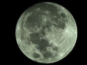 LUA Cheia em 28 de abril de 2010, 00h57m.