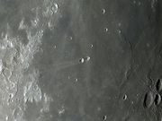 As estranhas crateras MESSIER & Messier A em 10/MAR/2012; 01h11m.