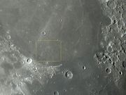 Fotografamos novamente a cratera fóssil ou “superfantasma” sem catalagação, descoberta pelo VTOL em 22/02/2011. A foto foi executada em 10/04/2012, às 04h43m, sob condições atmosféricas e luminosidade semelhantes ao do dia de seu descobrimento.  