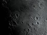 HYGINUS - uma cratera diferente.