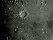 A bela e jovem cratera COPERNICUS.