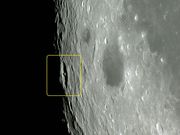 SCHLUTER - cratera de difícil visualização na zona de libração.