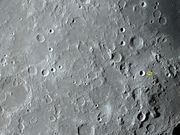 A jovem cratera de impacto ALFRAGANUS.